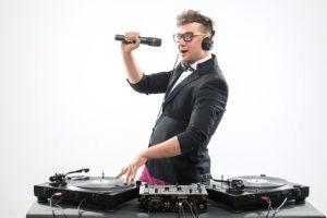 DJ or Wedding DJ