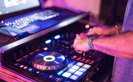 Cost Guide to Wedding DJs